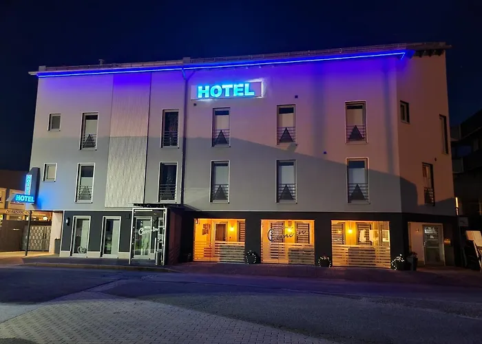 Hotel Come In
