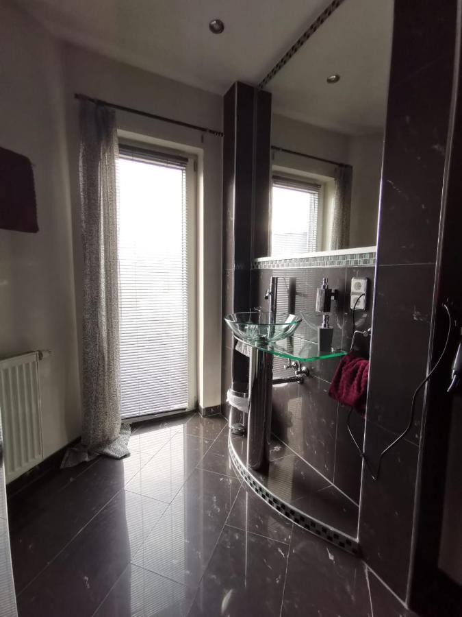 Hotel In 3*